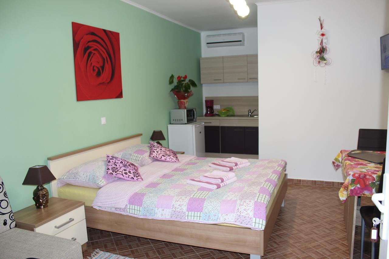 Rooms Katarina Kadumi Dış mekan fotoğraf